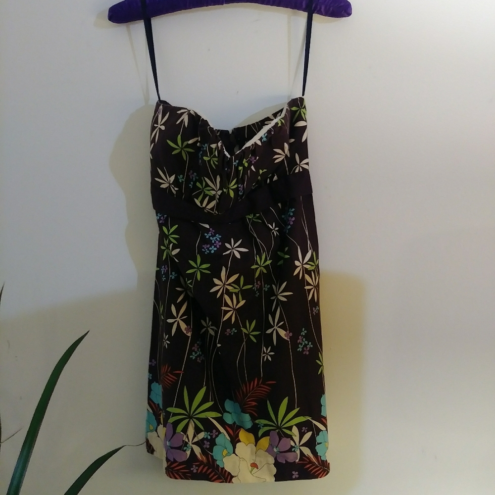 Alyn Paige strapless dress